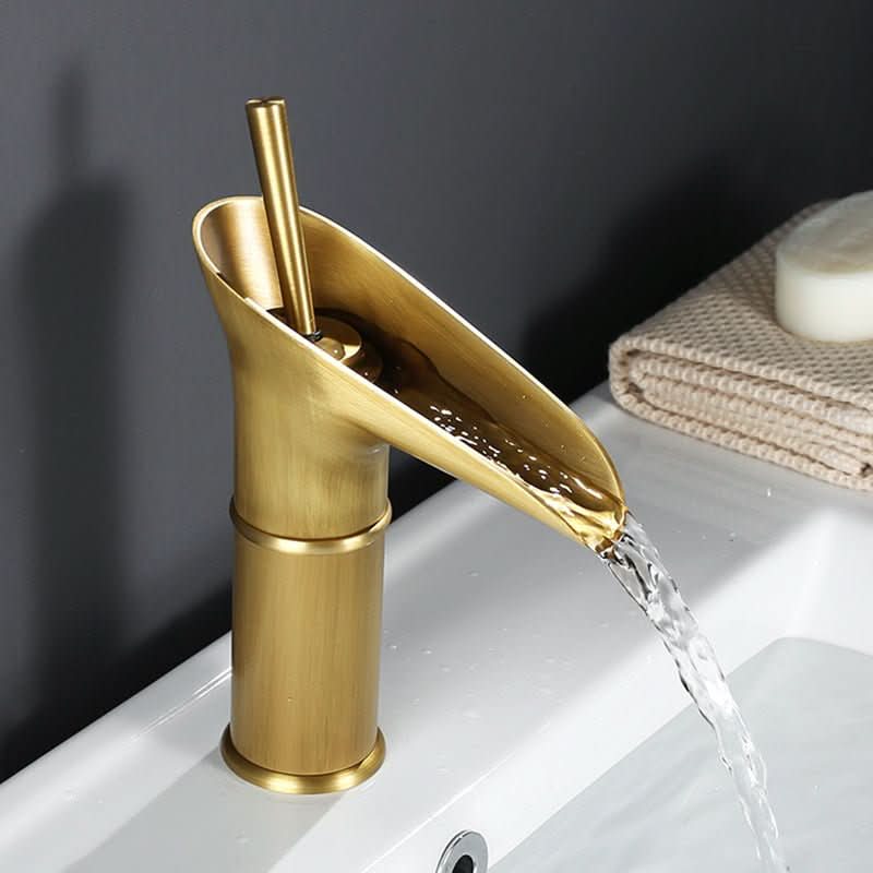 Brass Deck-Mounted Bathroom Faucet with Waterfall Spout