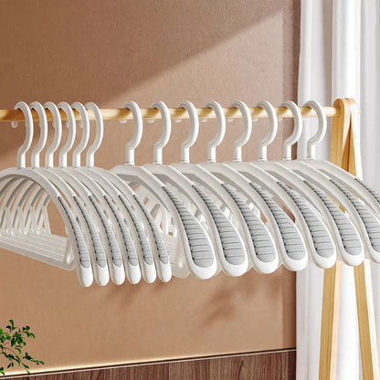 Clothes Hangers Non-Slip Lightweight Plastic Shoulder-Friendly Shape