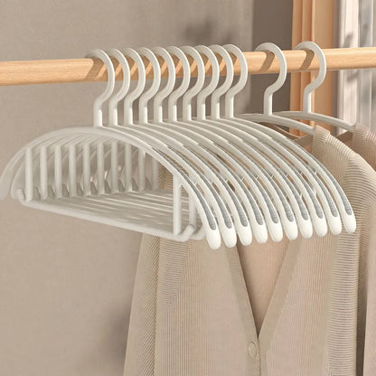 Clothes Hangers Non-Slip Lightweight Plastic Shoulder-Friendly Shape