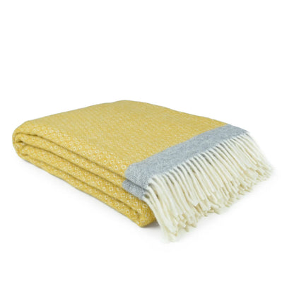 Organic Lambswool Blanket with Knitted Texture and Fringes