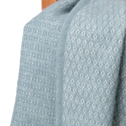 Organic Lambswool Blanket with Knitted Texture and Fringes