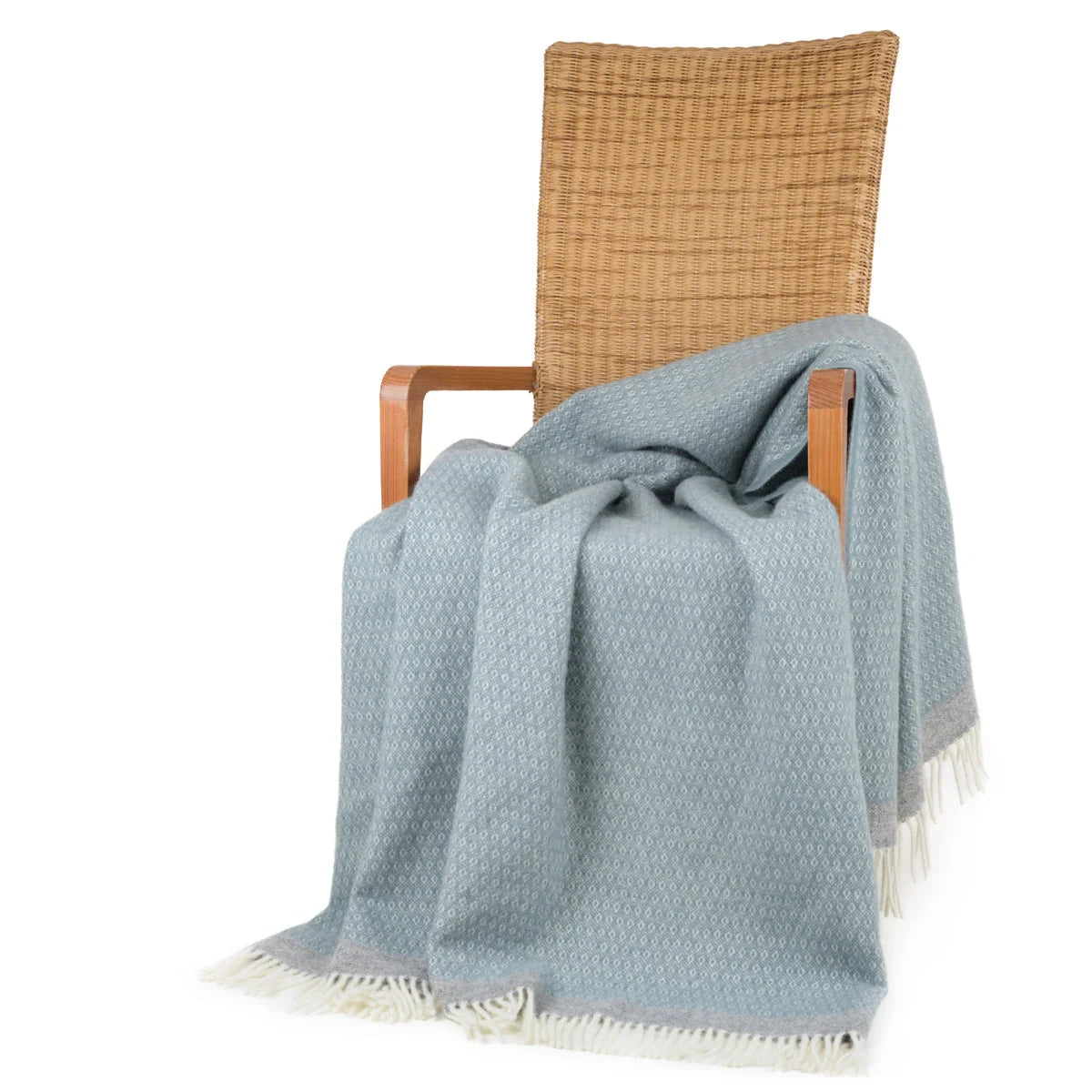 Organic Lambswool Blanket with Knitted Texture and Fringes